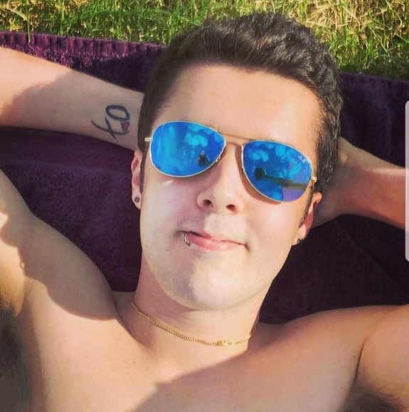 Meet your Posher, Jeremy - Picture 1 of 1